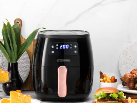 Black + Decker freidora de aire digital 5.7L negra HFD5055B